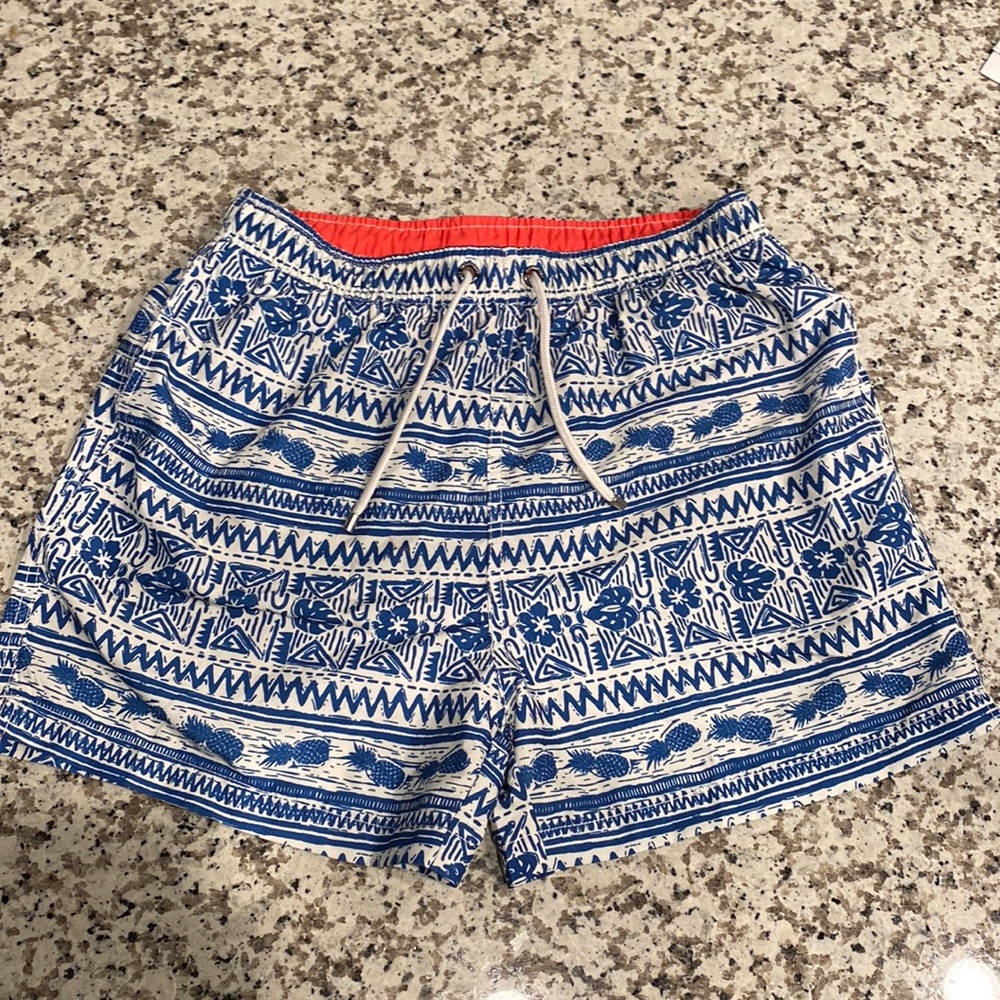 Blue XL mesh lined swimming trunks - new with tags